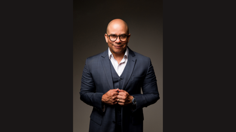 Dr. Gilberson Wanderley Silva utiliza inteligência artificial para transformar a avaliação pré-operatória em cirurgia plástica.