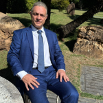 O novo marco da geração distribuída redefine custos, tributação e retorno ao consumidor-gerador. Leonardo Manzan