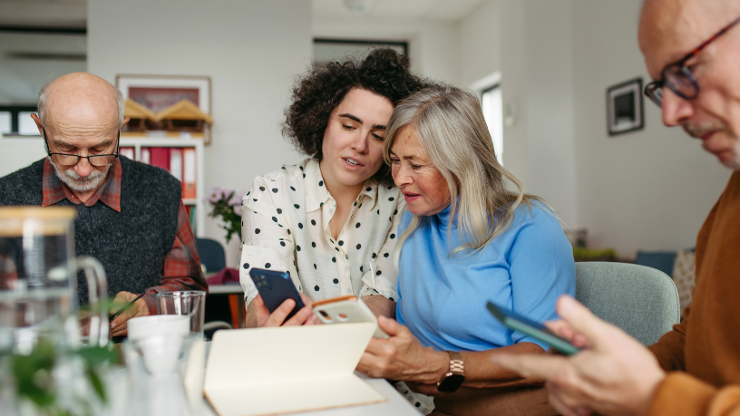 Saiba como o Sindnapi – Sindicato Nacional dos Aposentados, Pensionistas e Idosos ajuda a combater fraudes contra aposentados e pensionistas, orientando sobre identificação e denúncia.
