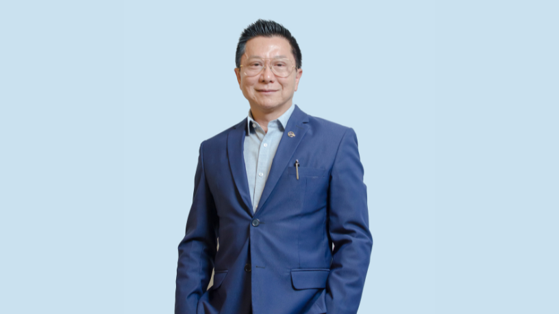 A cirurgia de pálpebras com preservação de gordura orbital prioriza naturalidade e equilíbrio do olhar, afirma Milton Seigi Hayashi.